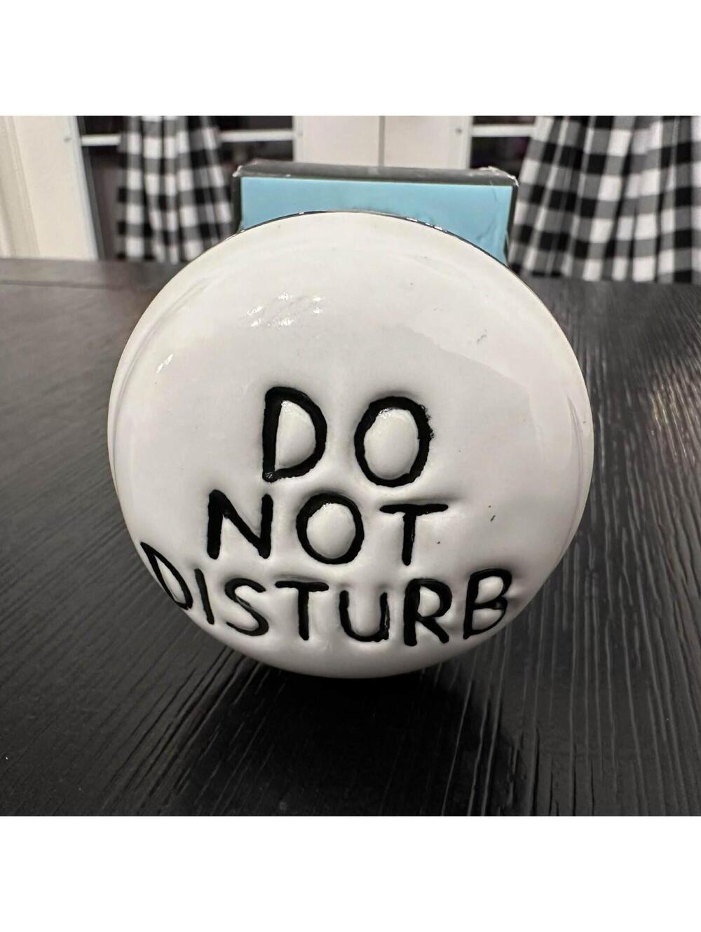 Cynthia Rowley New York Ceramic DO NOT DISTURB Door Knob Pull White Chrome NIB